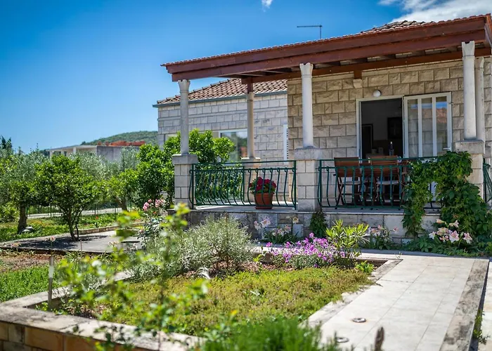 Sunny House Apartment Korcula Town