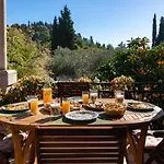 Sunny House Apartman