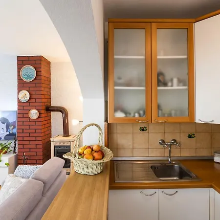 Sunny House