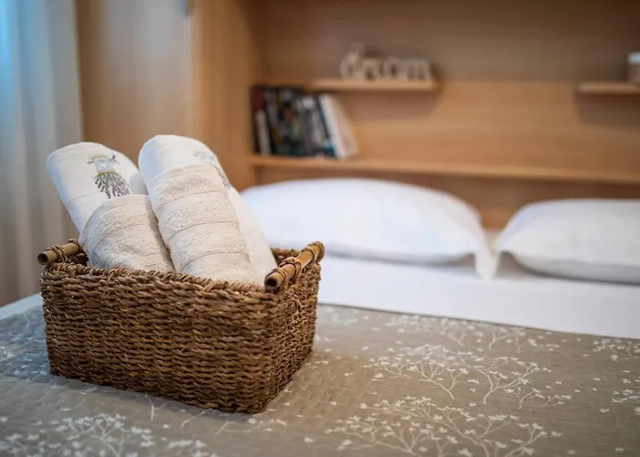 Apartman Sunny House *