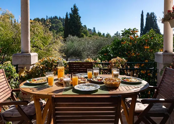 Sunny House Apartman